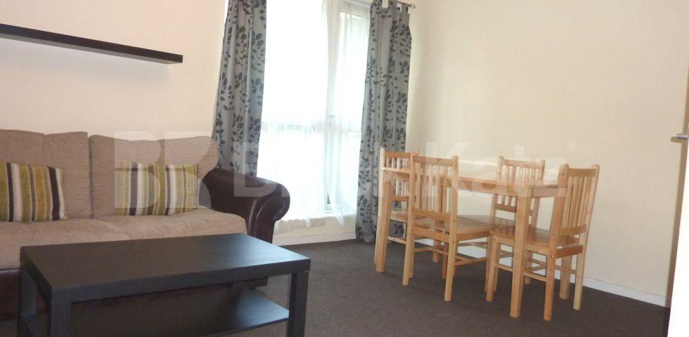 			LARGE 3/4 BED MINUTES TO BAYSWATER! , 3 Bedroom, 1 bath, 1 reception Flat			 Harrow Road , ROYAL OAK / LITTLE VENICE